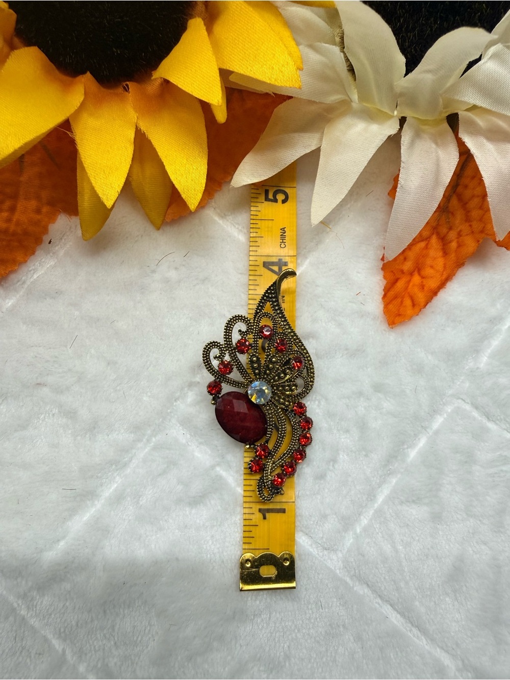 Vintage-Style Red Crystal Filigree Brooch